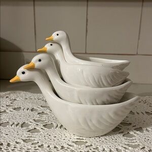 Celebrate Together Spring 4 - Piece Geese Measuring Set